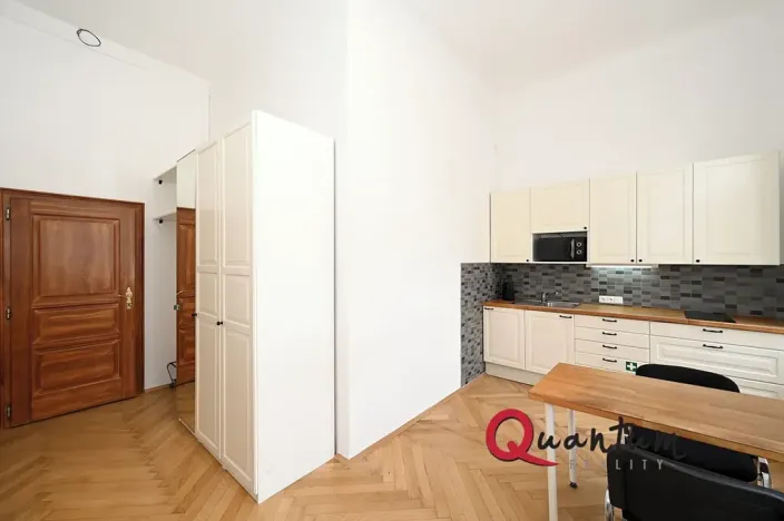 Pronájem kanceláře, Praha - Holešovice, Dukelských hrdinů, 146 m2