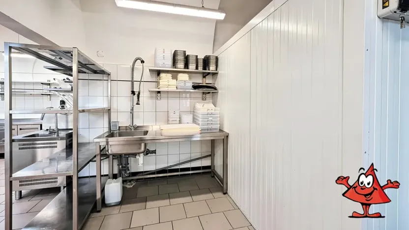 Pronájem restaurace, Dobříš, náměstí Svobody, 419 m2