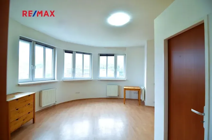 Pronájem bytu 1+kk, Praha - Michle, Michelská, 35 m2