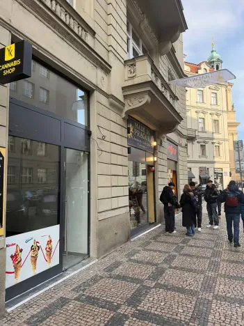 Pronájem obchodního prostoru, Praha - Josefov, Kaprova, 24 m2