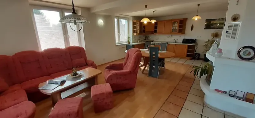 Prodej rodinného domu, Kotenčice, 342 m2