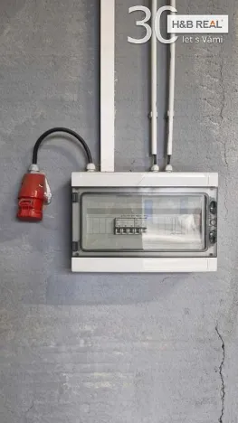 Pronájem skladu, Slušovice, 117 m2