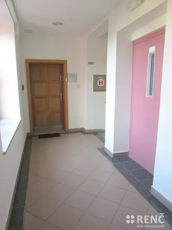 Pronájem kanceláře, Brno, Slovákova, 11 m2