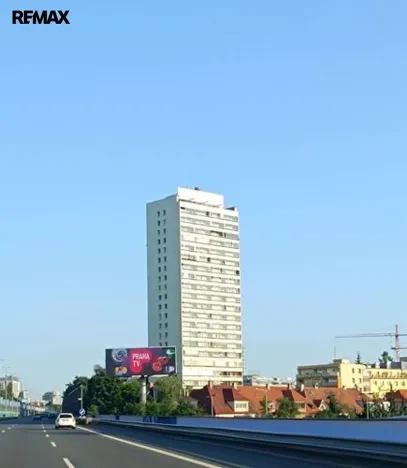 Prodej bytu 3+1, Praha - Michle, Pod dálnicí, 72 m2