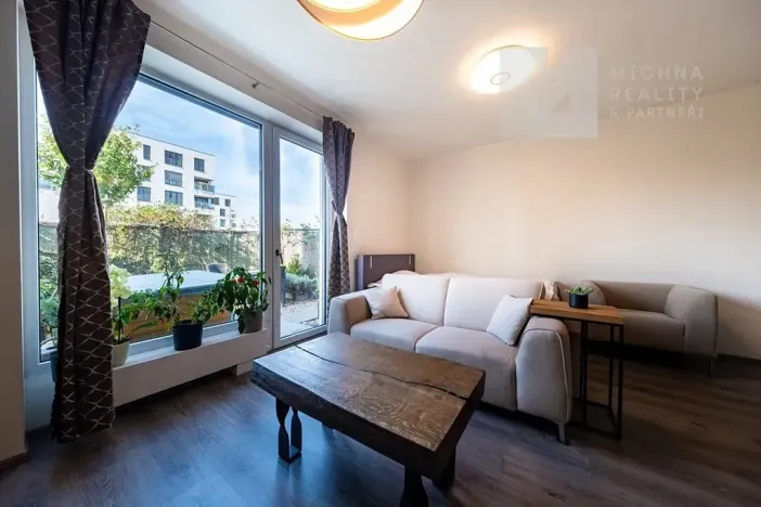 Pronájem bytu 1+kk, Brno, Moskalykova, 34 m2