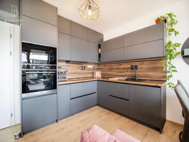 Prodej bytu 3+kk, Liberec, Na Perštýně, 74 m2