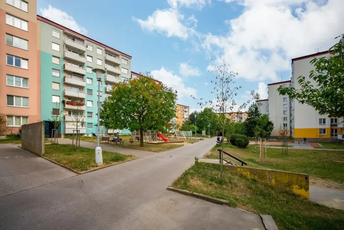 Prodej bytu 3+1, Brno - Líšeň, Štefáčkova, 74 m2