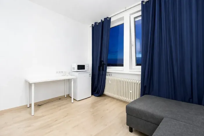 Pronájem bytu 1+kk, Praha - Jinonice, Peroutkova, 23 m2