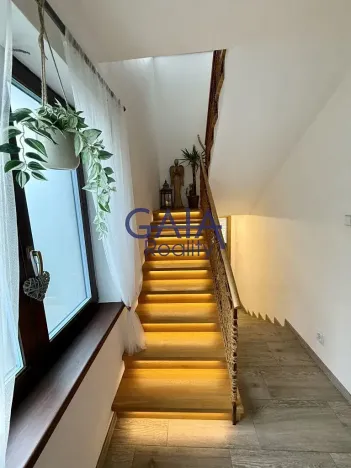 Prodej rodinného domu, Vlkoš, 162 m2