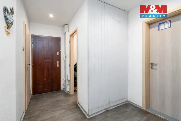 Prodej bytu 3+1, Teplice - Trnovany, Antala Staška, 81 m2