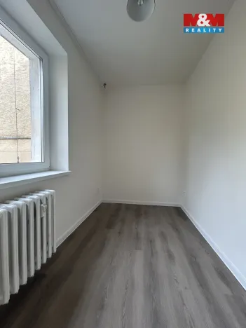 Pronájem bytu 2+1, Ústí nad Labem - Ústí nad Labem-centrum, Masarykova, 48 m2