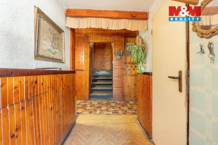 Prodej rodinného domu, Knovíz, 162 m2