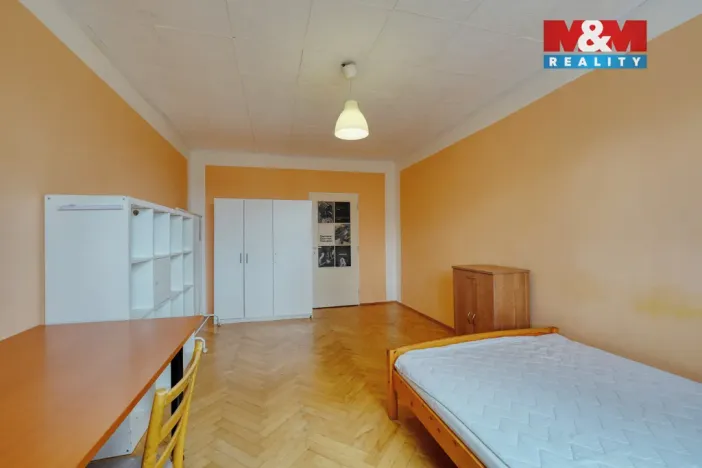 Prodej bytu 3+1, Praha - Kobylisy, Střelničná, 75 m2