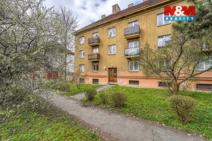 Prodej bytu 3+1, Praha - Kobylisy, Střelničná, 75 m2