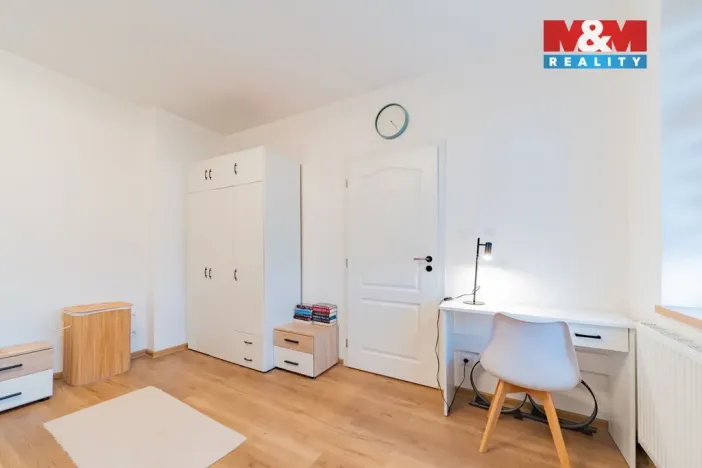 Prodej bytu 2+kk, Karlovy Vary - Rybáře, Rohová, 45 m2
