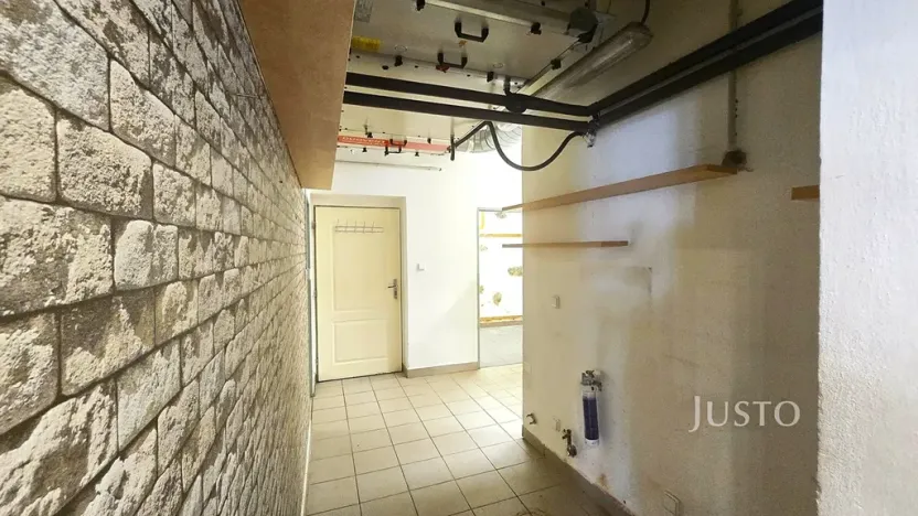 Pronájem restaurace, Písek, V Koutě, 230 m2