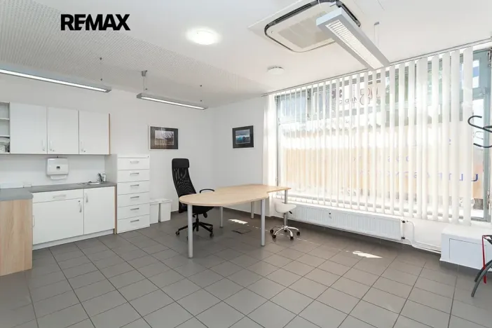 Pronájem ordinace, Praha - Nusle, Hradeckých, 62 m2