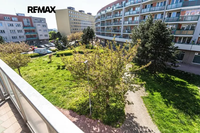 Prodej bytu 2+1, Praha - Černý Most, náměstí Plukovníka Vlčka, 83 m2