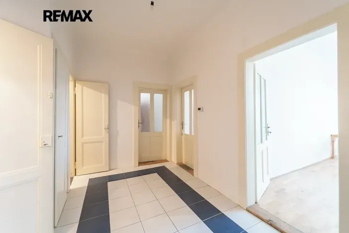 Prodej bytu 3+1, Praha - Smíchov, Svornosti, 99 m2