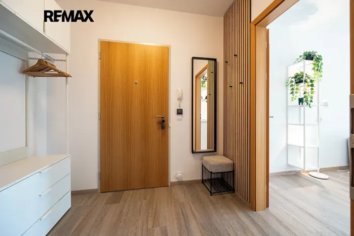 Prodej bytu 1+kk, Abertamy, Vítězná, 41 m2