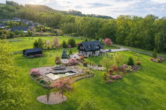 Prodej rodinného domu, Horní Brusnice, 230 m2