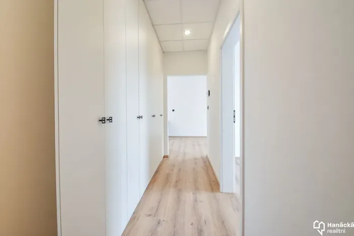 Pronájem bytu 2+kk, Olomouc, Hálkova, 54 m2