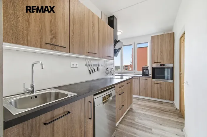 Prodej bytu 3+1, Horní Bříza, Jedlová, 61 m2