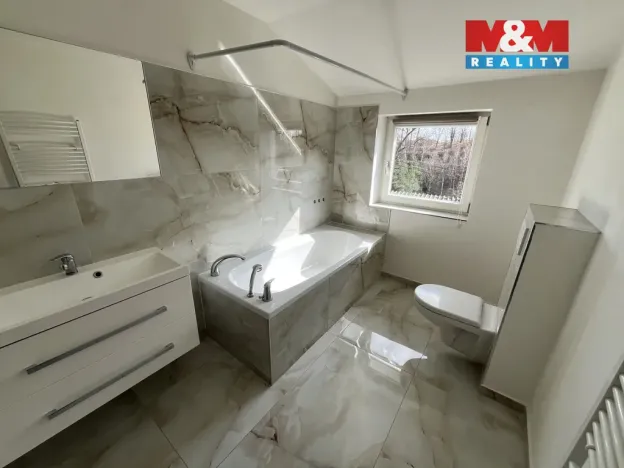 Prodej rodinného domu, Bělá pod Bezdězem, Berkova, 132 m2