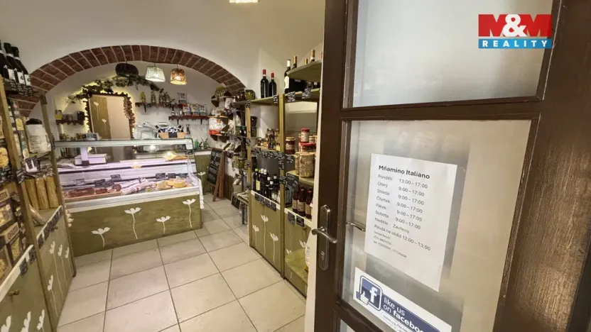 Pronájem obchodního prostoru, Litomyšl, Smetanovo náměstí, 18 m2