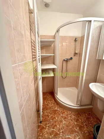 Pronájem bytu 1+kk, Ostrata, 39 m2