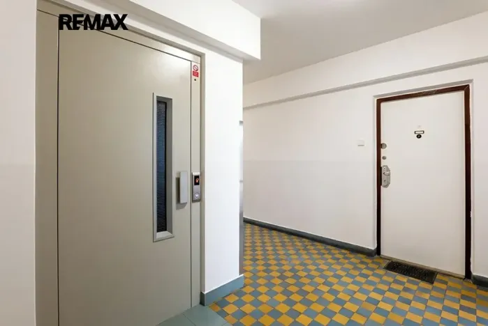 Prodej bytu 3+1, Praha - Malešice, Počernická, 72 m2