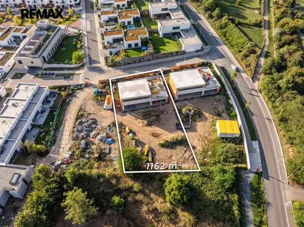 Prodej vily, Praha - Lysolaje, K Housličkám, 310 m2