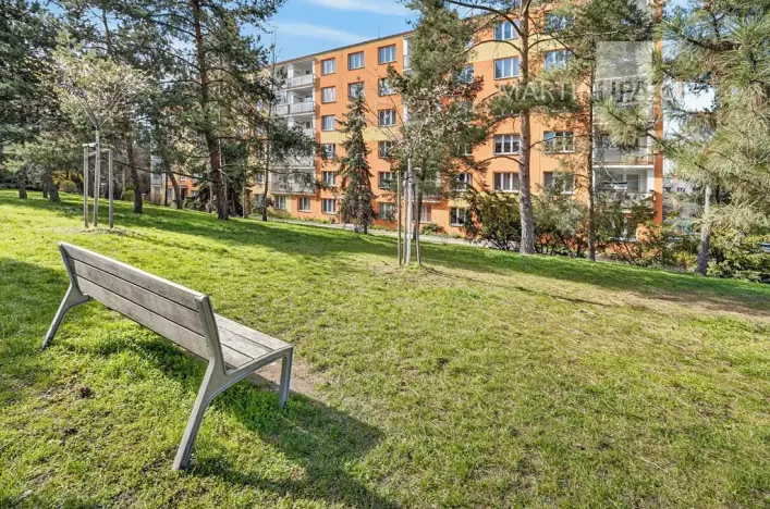 Pronájem bytu 2+1, Praha - Hostivař, Horolezecká, 52 m2