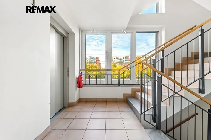 Prodej bytu 2+kk, Praha - Letňany, Tupolevova, 53 m2