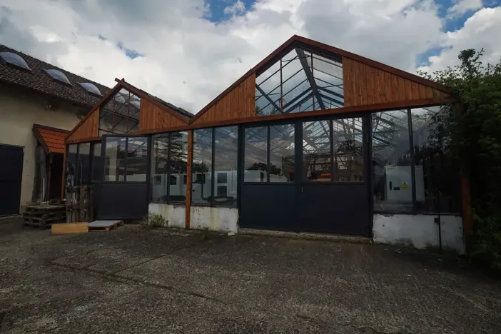 Prodej zemědělského objektu, Bžany, 1600 m2