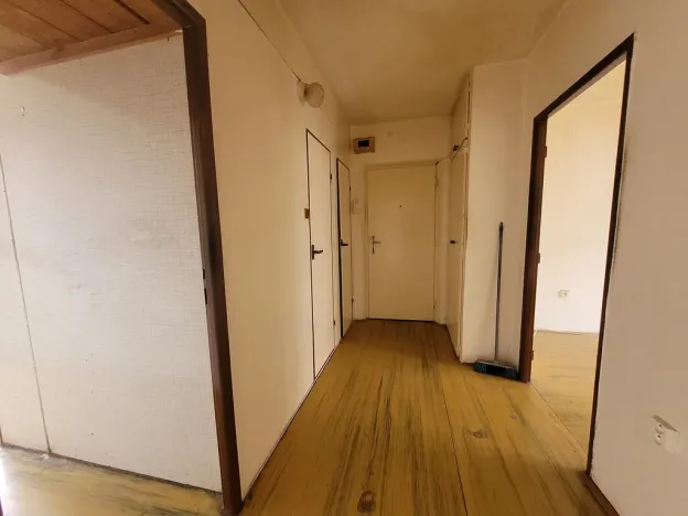 Prodej bytu 3+1, Pardubice - Polabiny, Křičkova, 56 m2