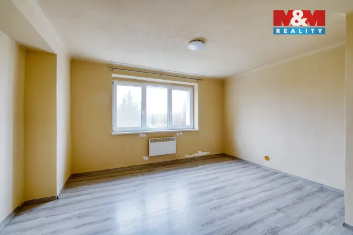 Prodej bytu 3+1, Mariánské Lázně - Úšovice, Ke Kasárnům, 63 m2