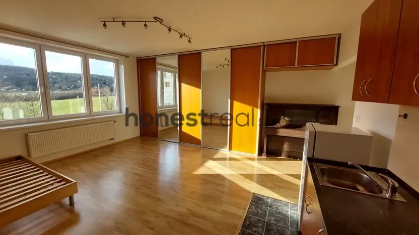 Pronájem bytu 1+kk, Brno, Nadační, 36 m2