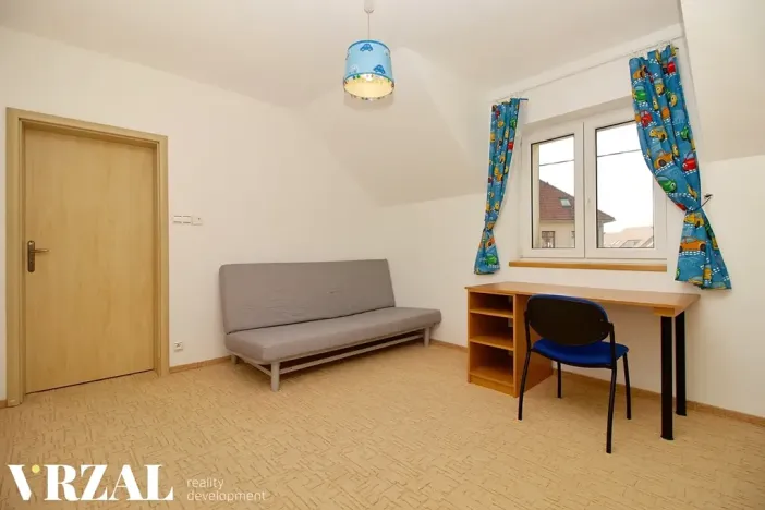 Prodej vícegeneračního domu, Tursko, Ke Statkům, 189 m2