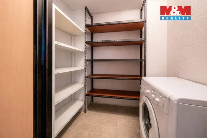 Prodej bytu 3+1, Kladno, Ukrajinská, 67 m2