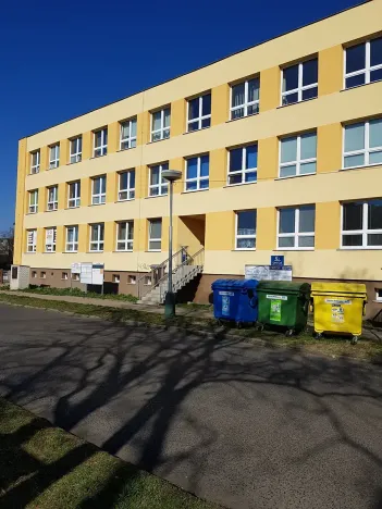 Pronájem kanceláře, Žatec, Otokara Březiny, 38 m2