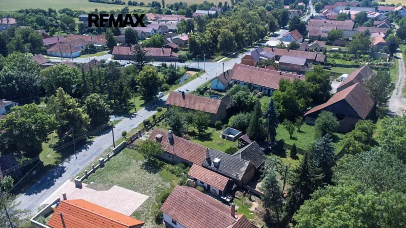 Prodej pozemku pro bydlení, Záhornice, Hlavní, 1031 m2