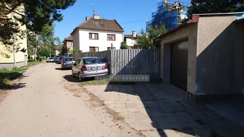 Pronájem garáže, Brno, 17 m2