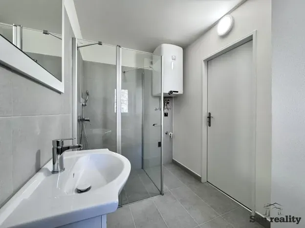 Pronájem bytu 2+1, Kolín, Bachmačská, 50 m2