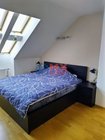 Pronájem bytu 3+kk, Praha - Holešovice, Ortenovo náměstí, 85 m2