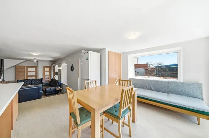 Prodej rodinného domu, Hvozd, 216 m2