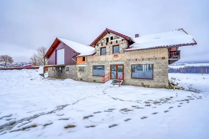 Prodej obchodního prostoru, Furth im Wald, Německo, 584 m2
