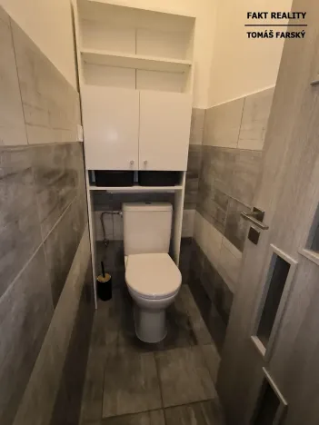 Pronájem bytu 2+kk, Chlumec, Stradovská, 45 m2