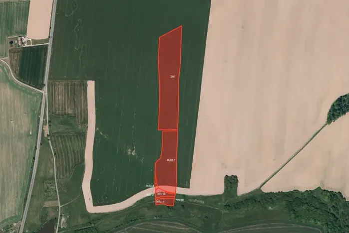 Prodej pole, Březová, 21952 m2