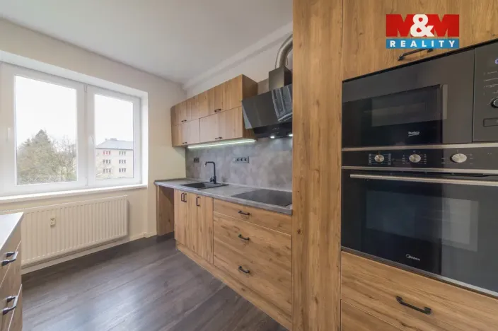 Prodej bytu 3+1, Karviná - Nové Město, tř. Osvobození, 71 m2